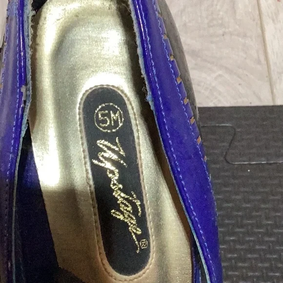 Upstage Shoes - Picture 4 of 4